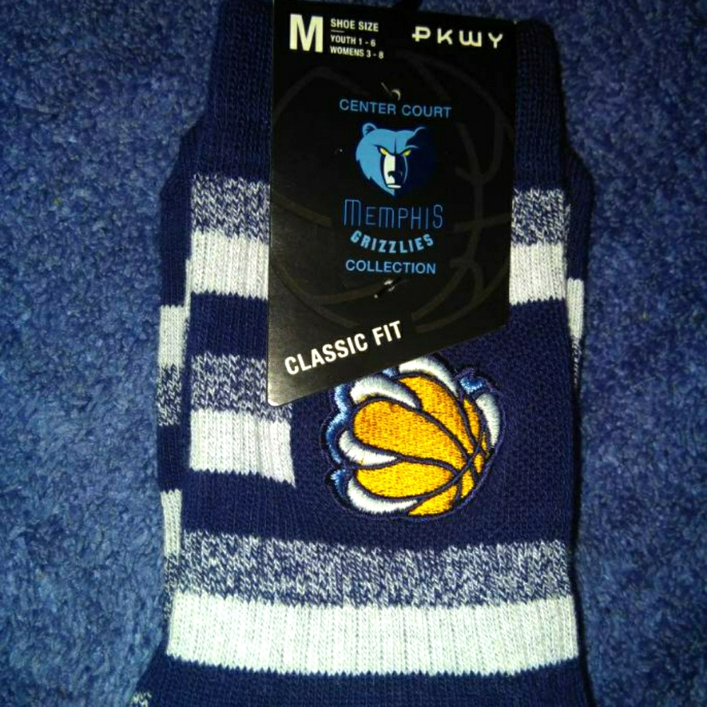 Grizzlies socks